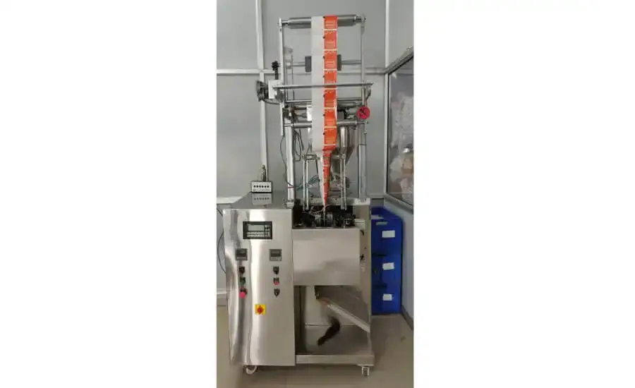 Vertical FFS Sachet Machine for Filling Pouches – Used Packaging Machine at SurplusPack